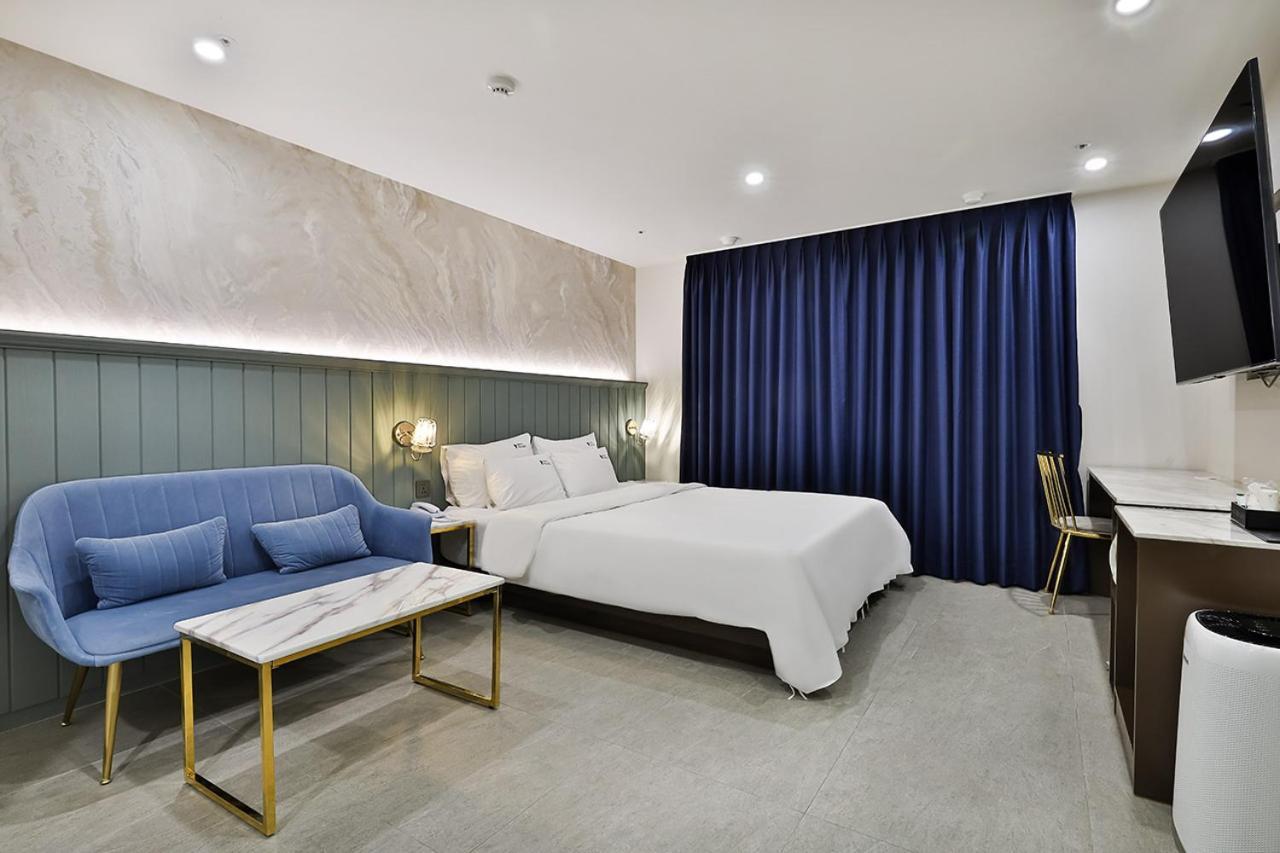 Hotel Palace คยองจู ภายนอก รูปภาพ